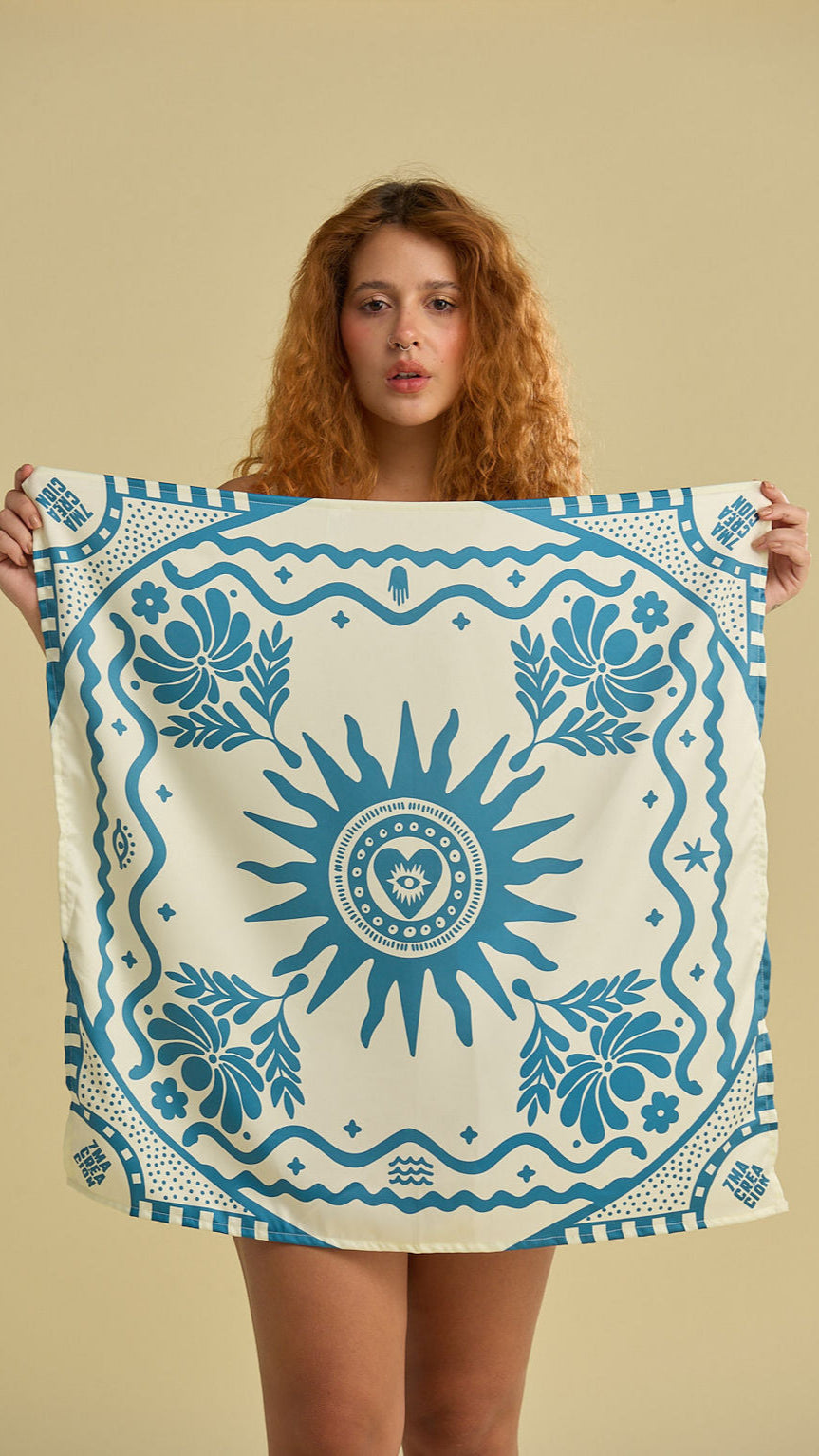 Pañoleta  satinada sol